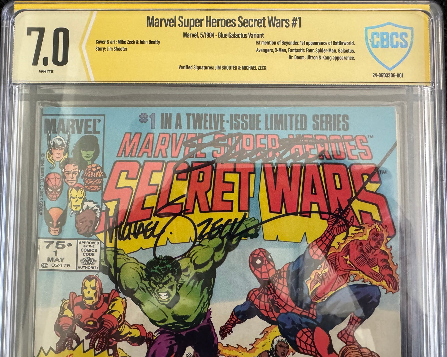 Marvel Superheroes Secret Wars #1 CBCS 7.0 Signed by Mike Zeck and Jim Shooter (Newstand)